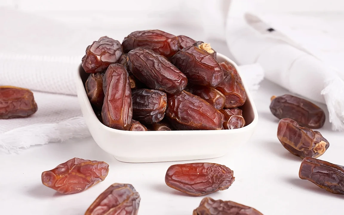 Hamilelikte Hurma Tüketimi: Sağlık Dolu Bir Atıştırmalık